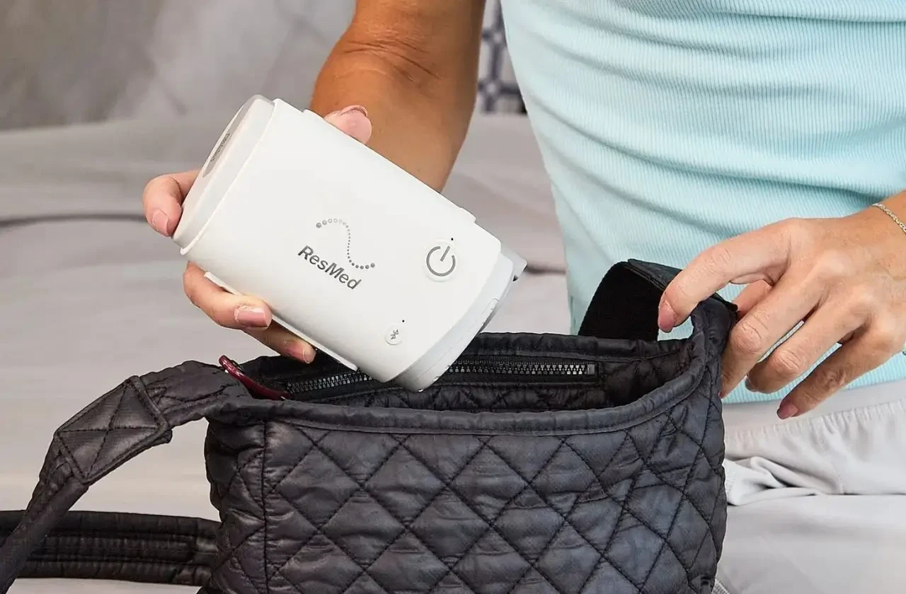 Portable CPAP machine